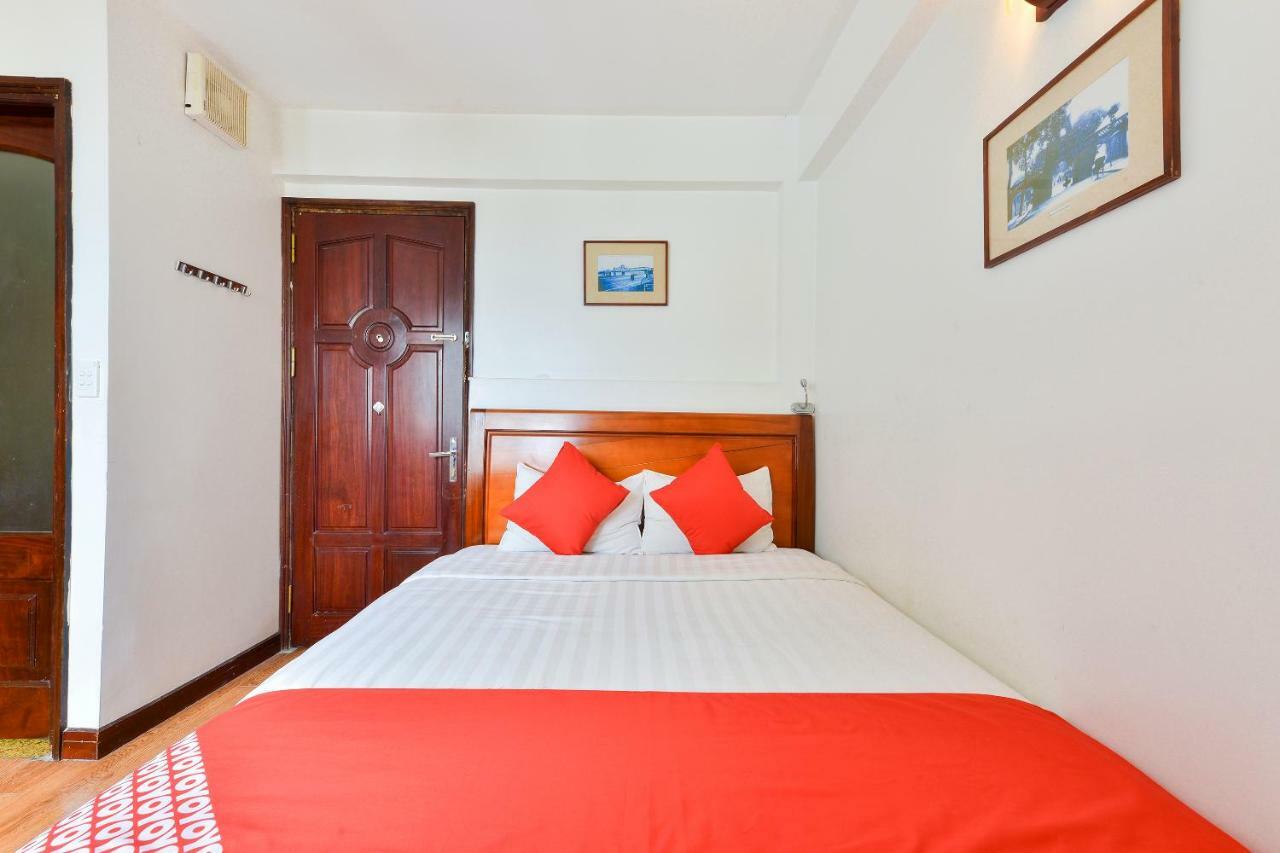 Hotel Oyo 216 Alisa Hanoi Esterno foto